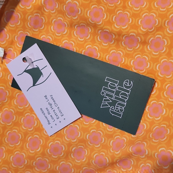 WILD FABLE WOMENS REVERSABLE PINK AND ORANGE BIKINI BOTTOMS. XL/NWT - Picture 6 of 7